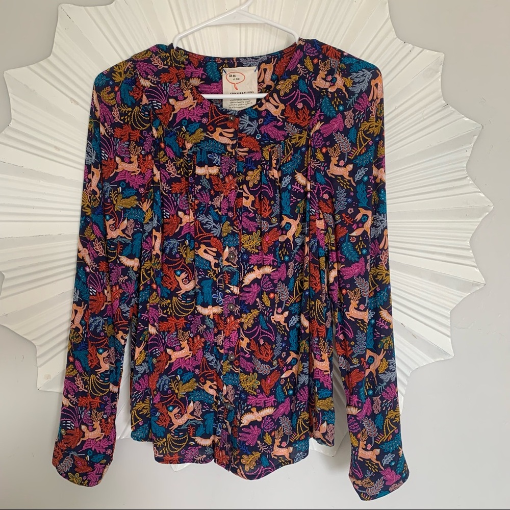 Anthropologie printed long sleeve scoop neck blouse.